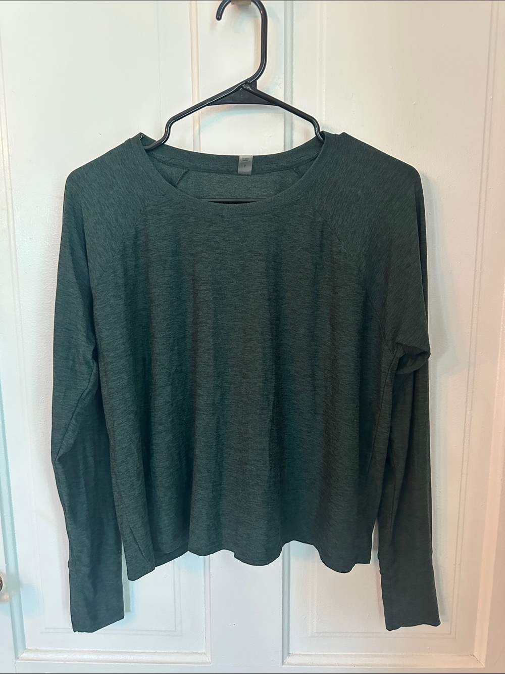Beyond Yoga Forest Green Long Sleeve Crewneck Top